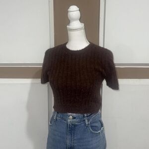 Zara Short-Sleeve Crop-top